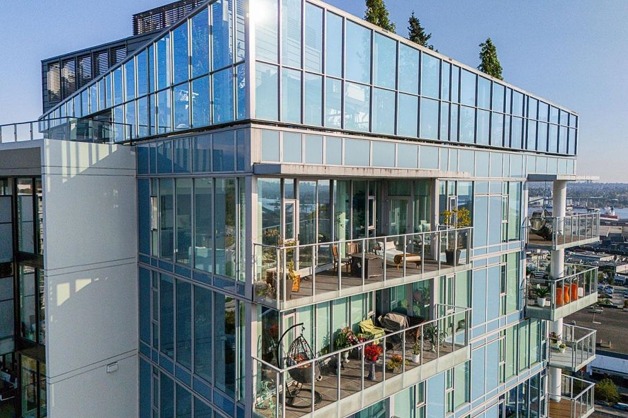 2704 1401 Hunter Street North Vancouver, BC - 23