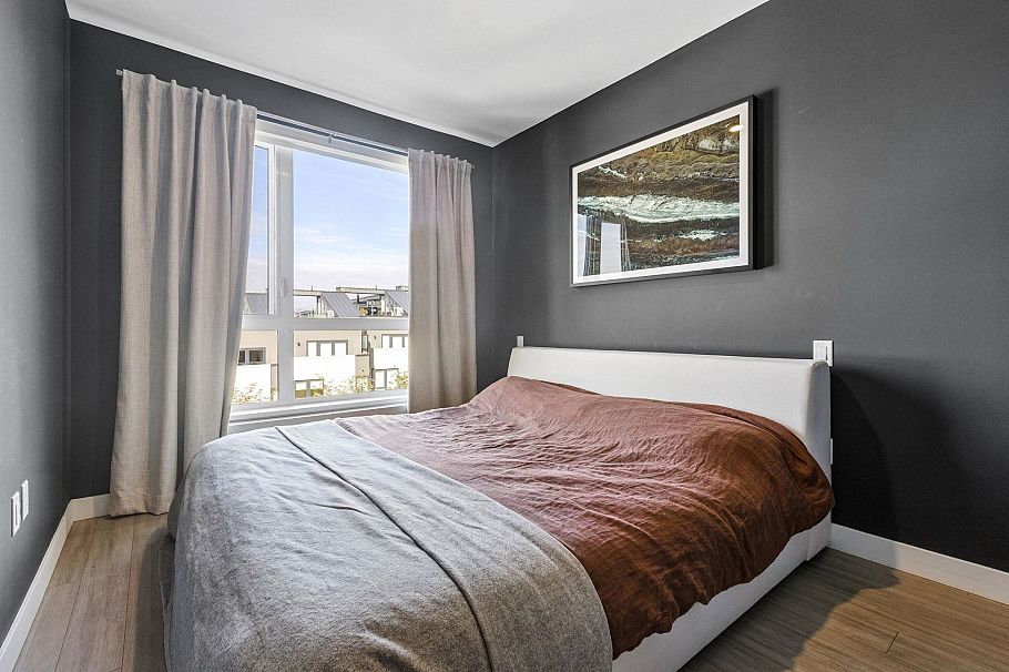 303 707 E 3 Street North Vancouver, BC - 18