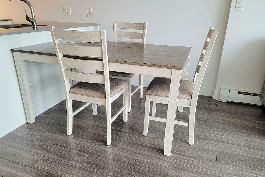 2501 1283 Howe Street Vancouver, BC - 8