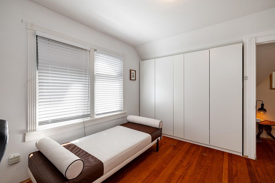 4343 W 11th Avenue Vancouver, BC - 21