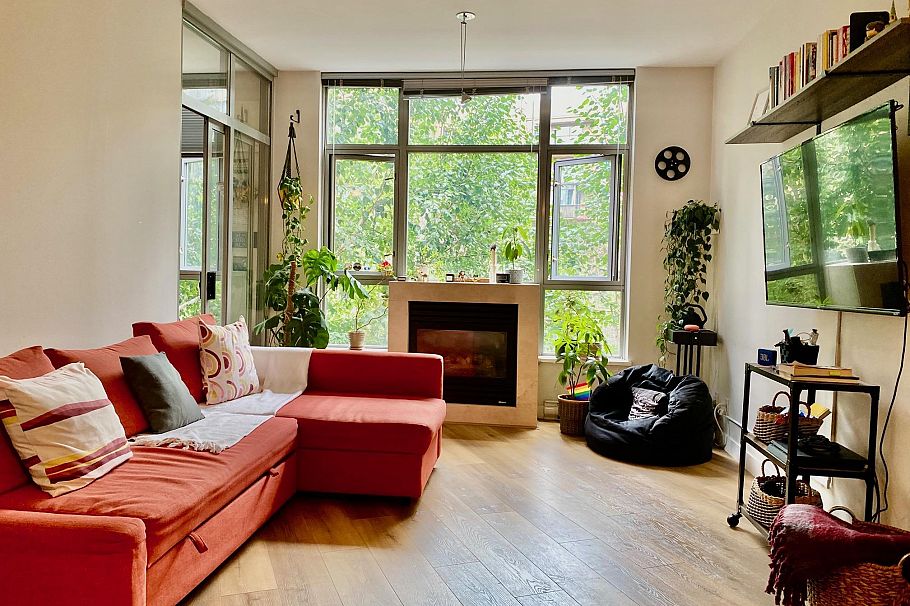 1104 1050 Smithe Street Vancouver, BC - 3