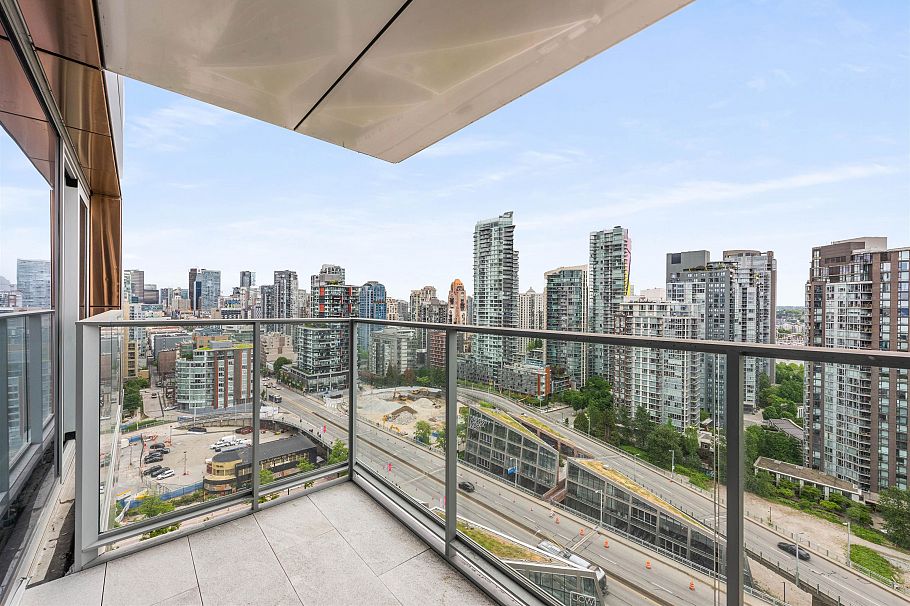 2702 1480 Howe Street Vancouver, BC - 15