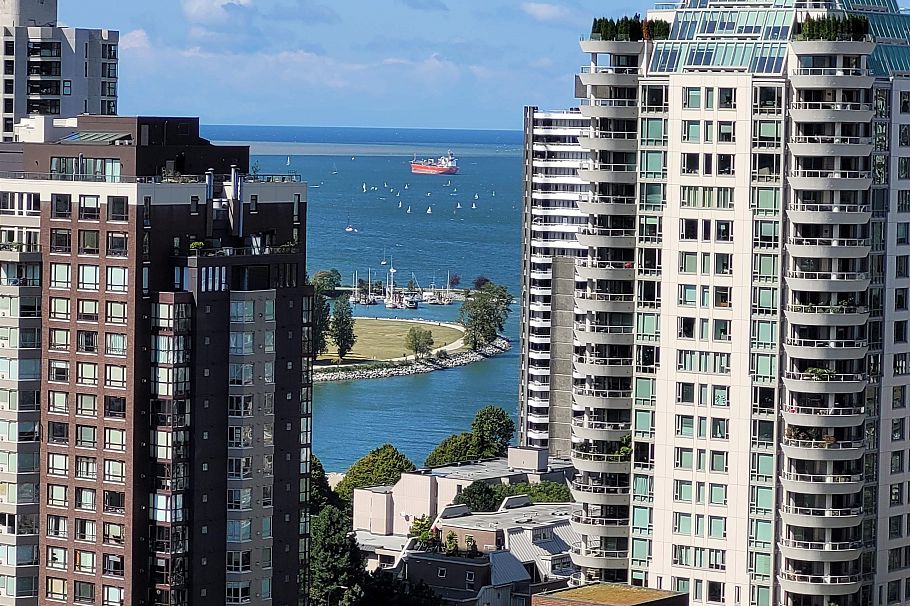 2501 1283 Howe Street Vancouver, BC - 14