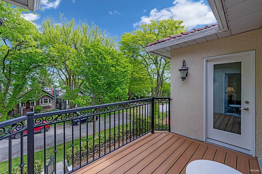 4118 W 13th Avenue Vancouver, BC - 18