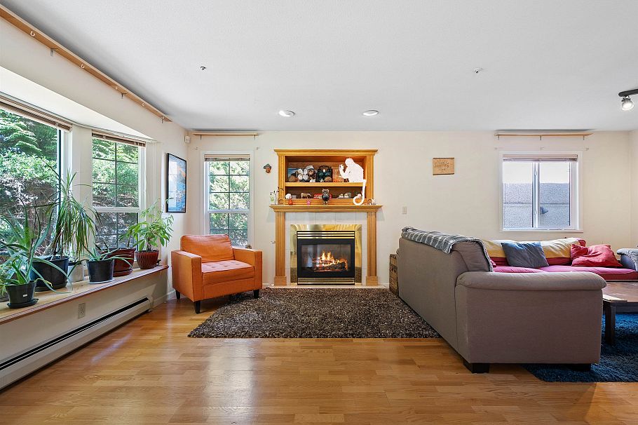 4988 Sherbrooke Street Vancouver, BC - 7