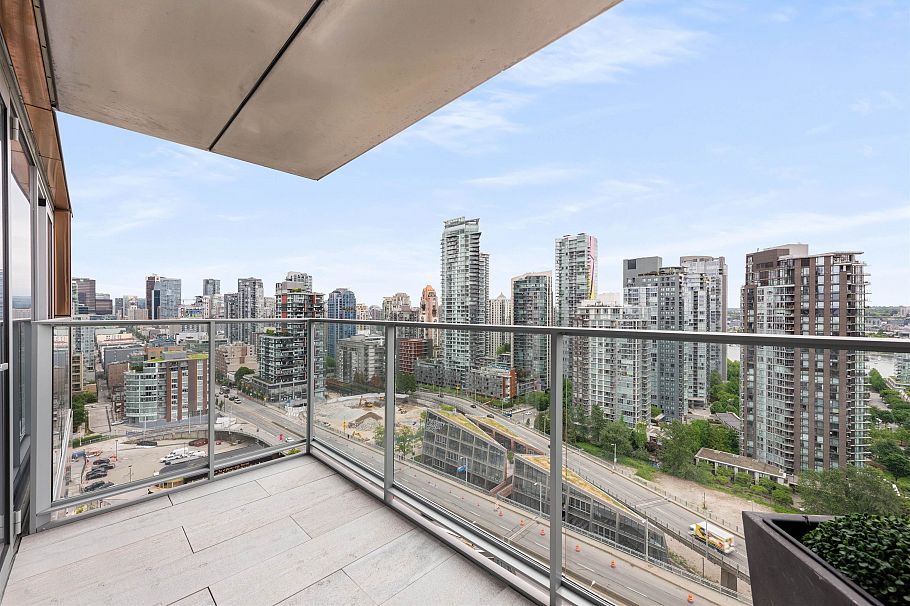 2702 1480 Howe Street Vancouver, BC - 13