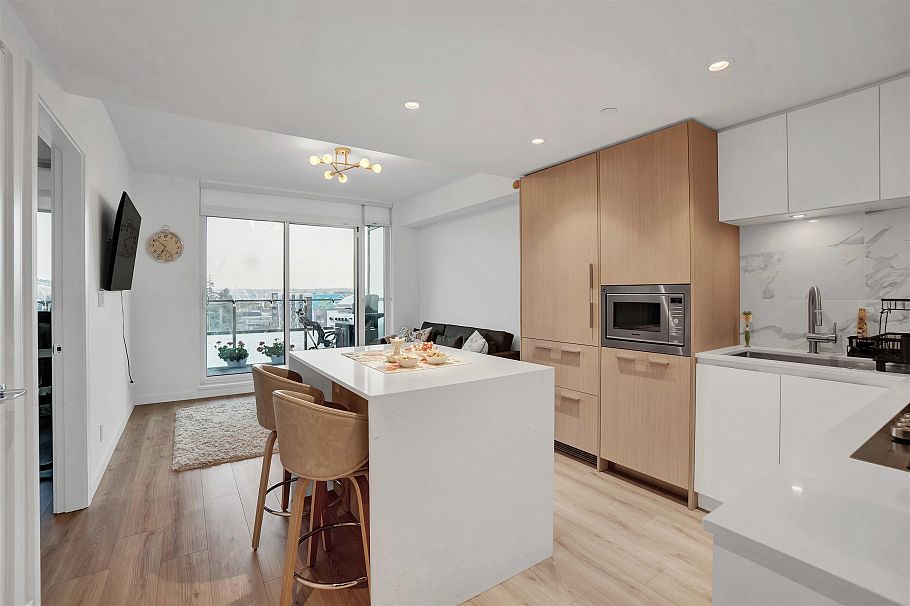 614 1500 Fern Street North Vancouver, BC - 8