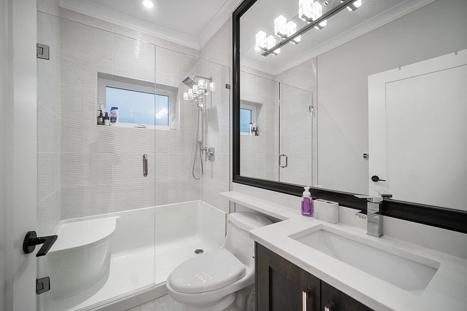 459 E 55th Avenue Vancouver, BC - 24