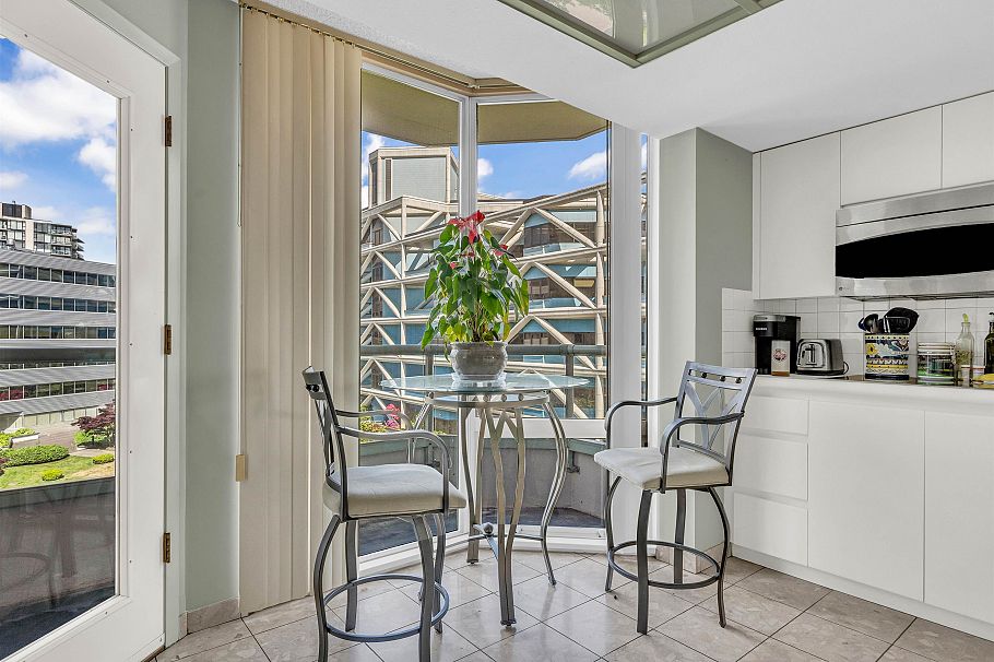 503 168 Chadwick Court North Vancouver, BC - 14