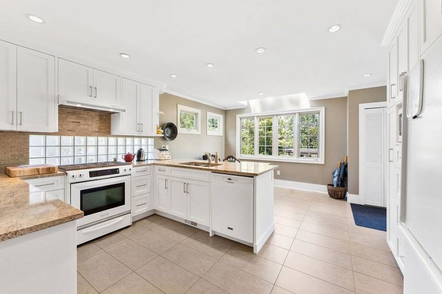 3563 W King Edward Avenue Vancouver, BC - 20