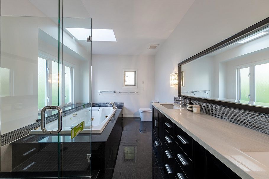 6488 Wiltshire Street Vancouver, BC - 25