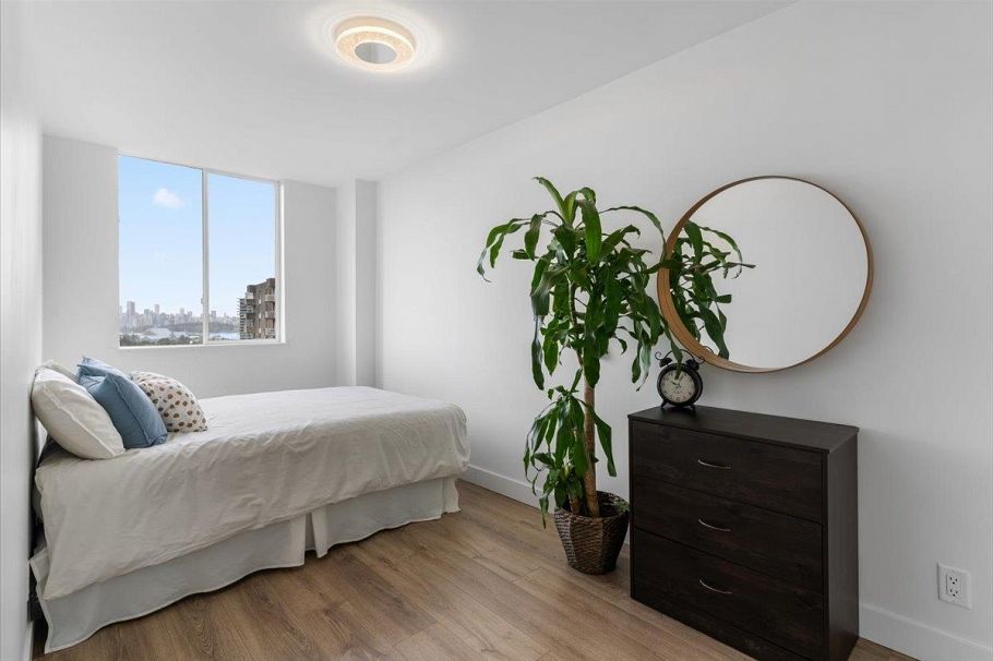 1710 2016 Fullerton Avenue North Vancouver, BC - 10