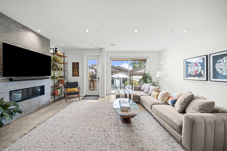 413 W Keith Road North Vancouver, BC - 7