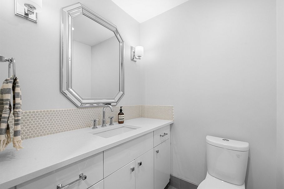 302 1720 W 12th Avenue Vancouver, BC - 18