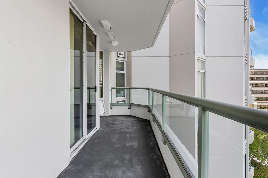 503 168 Chadwick Court North Vancouver, BC - 10