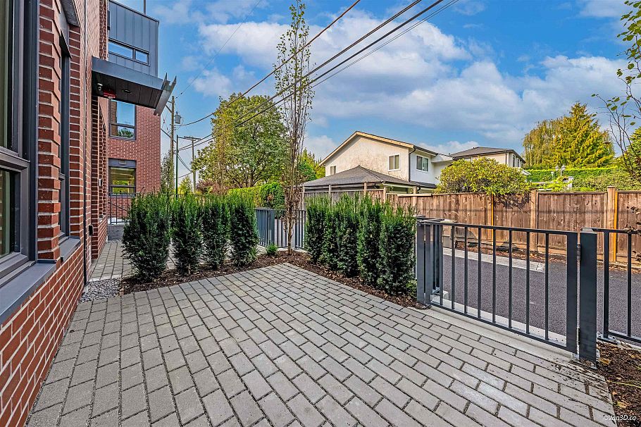 123 5383 Willow Street Vancouver, BC - 9