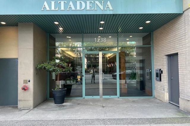 602 1238 Burrard Street Vancouver, BC - 1