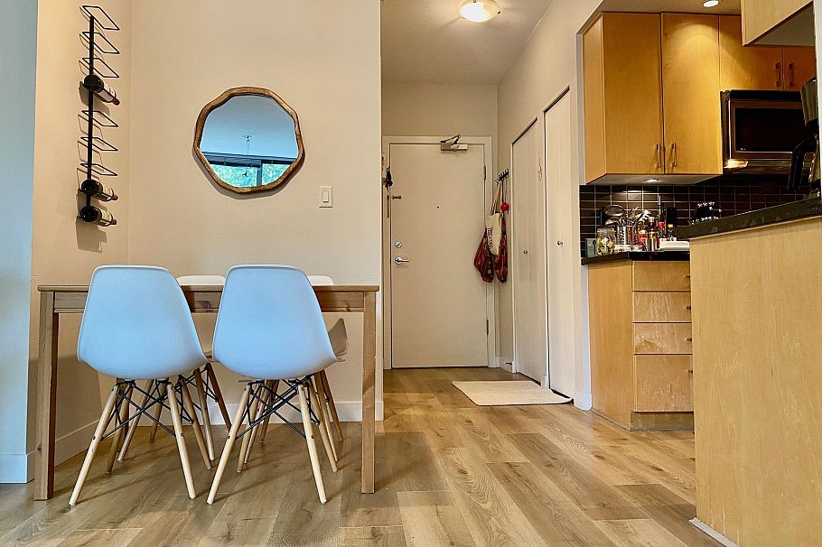 1104 1050 Smithe Street Vancouver, BC - 9