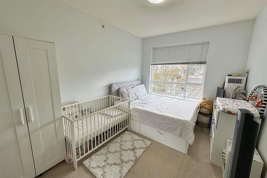 415 3651 Foster Avenue Vancouver, BC - 9