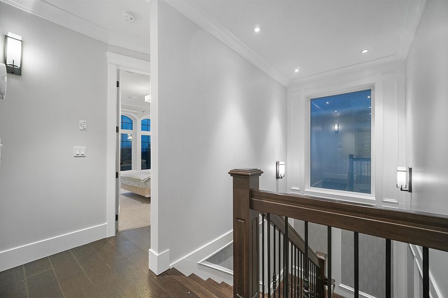 459 E 55th Avenue Vancouver, BC - 20