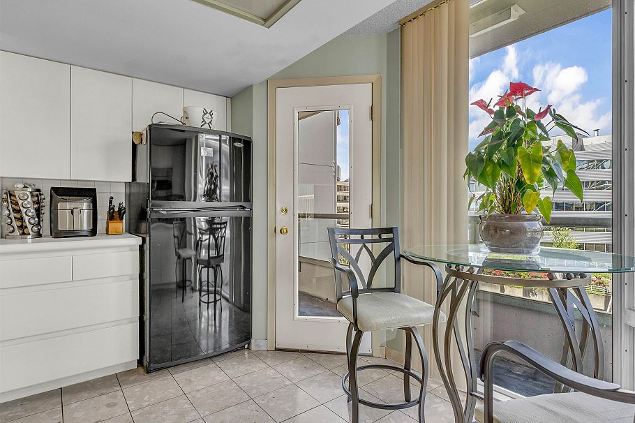 503 168 Chadwick Court North Vancouver, BC - 8