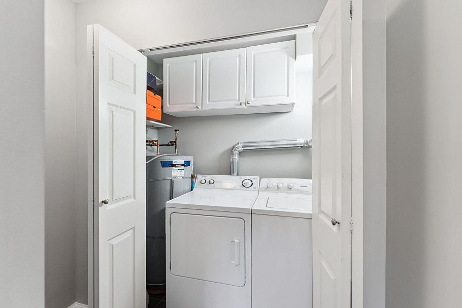 3349 Mountain Highway North Vancouver, BC - 31