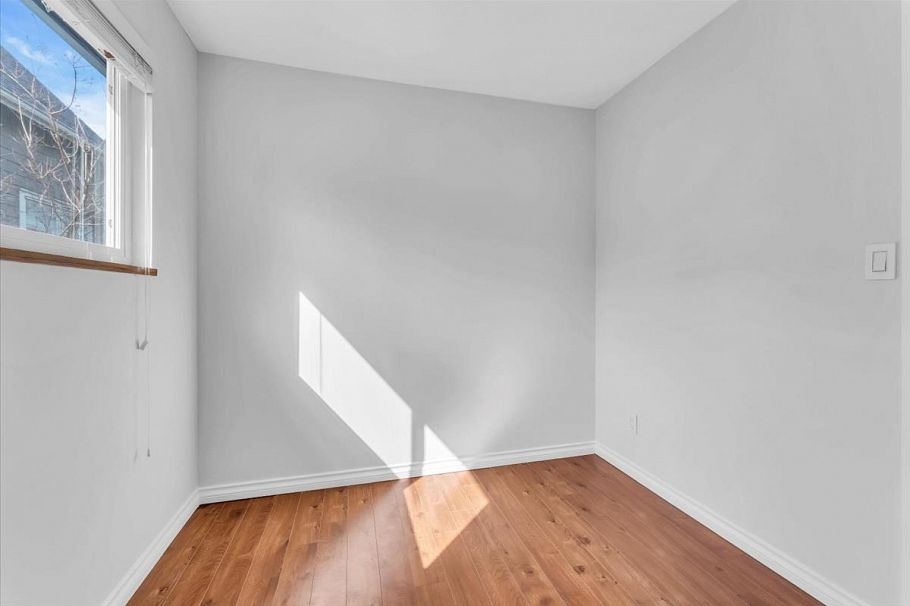 2942 E Georgia Street Vancouver, BC - 17