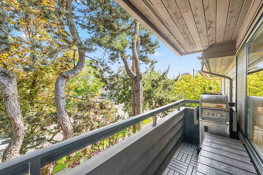 302 1720 W 12th Avenue Vancouver, BC - 26