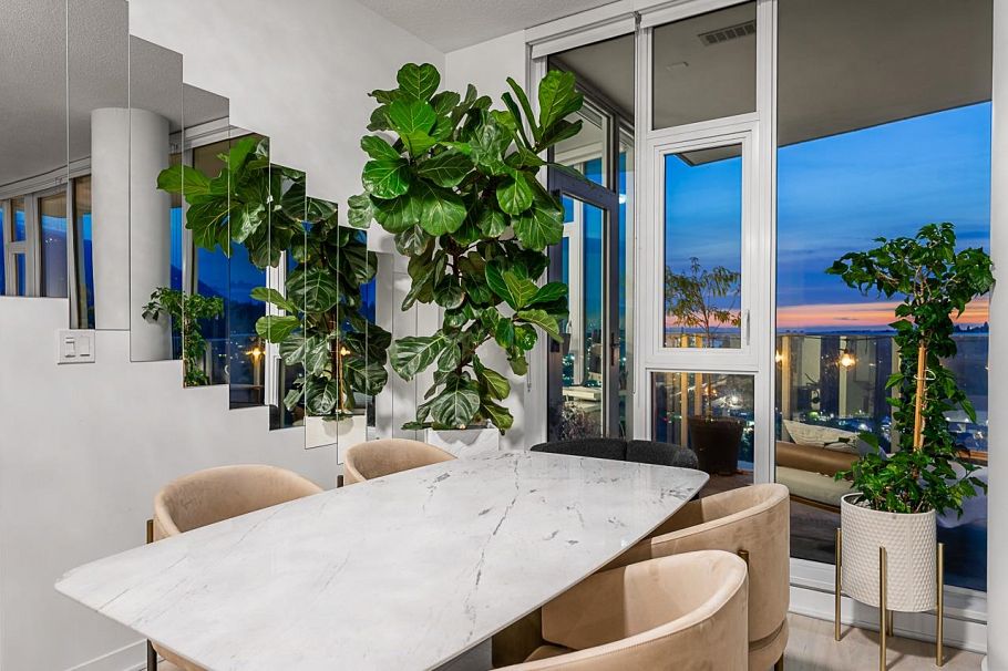 2704 1401 Hunter Street North Vancouver, BC - 11