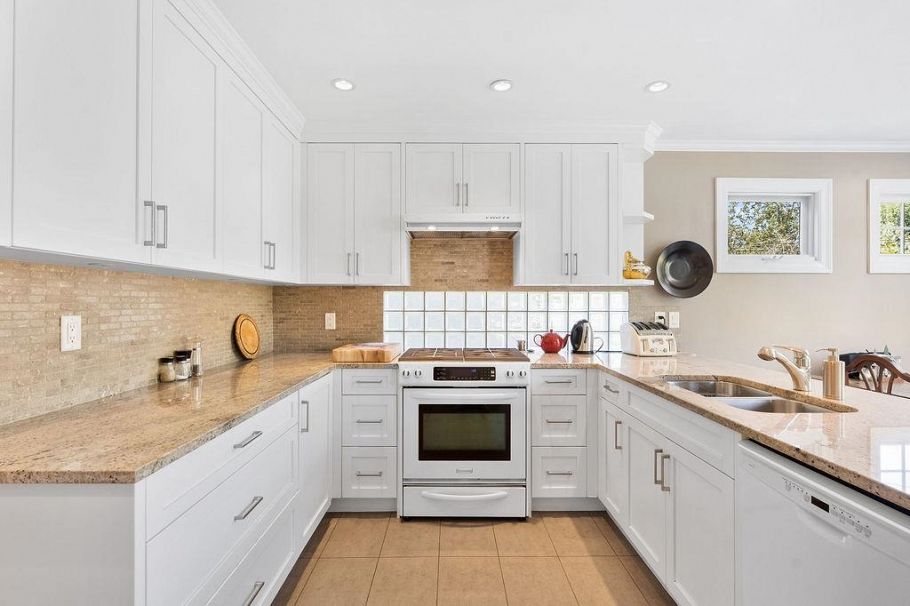 3563 W King Edward Avenue Vancouver, BC - 19