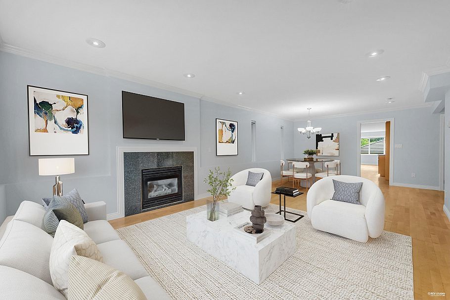 313 E 27 Street North Vancouver, BC - 5