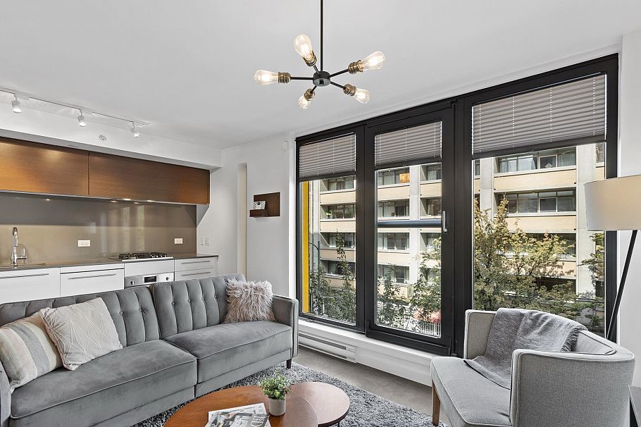 501 150 E Cordova Street Vancouver, BC - 3