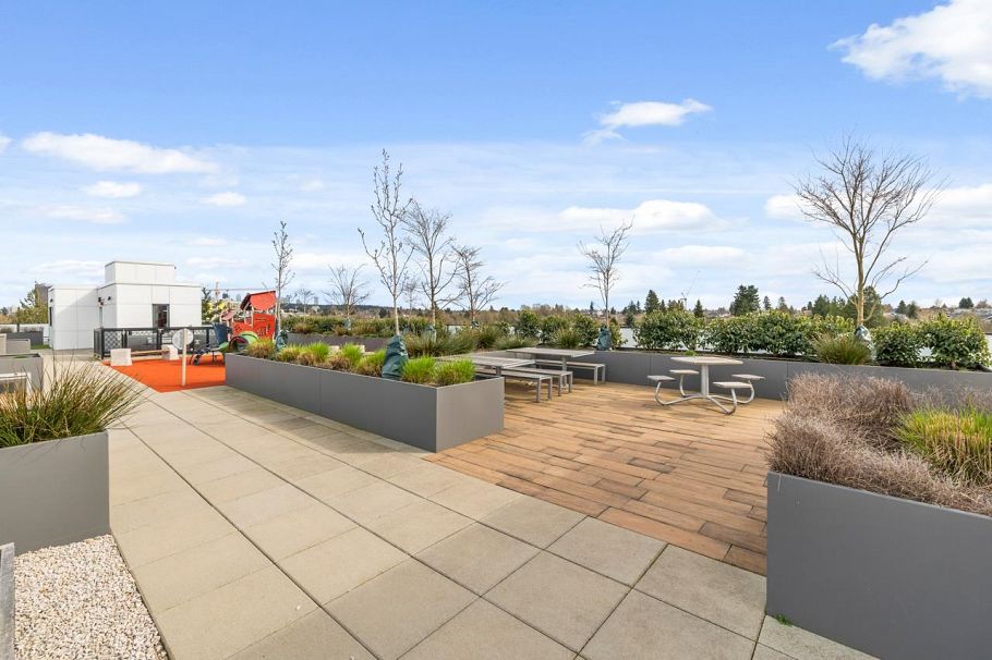 207 4933 Clarendon Street Vancouver, BC - 32