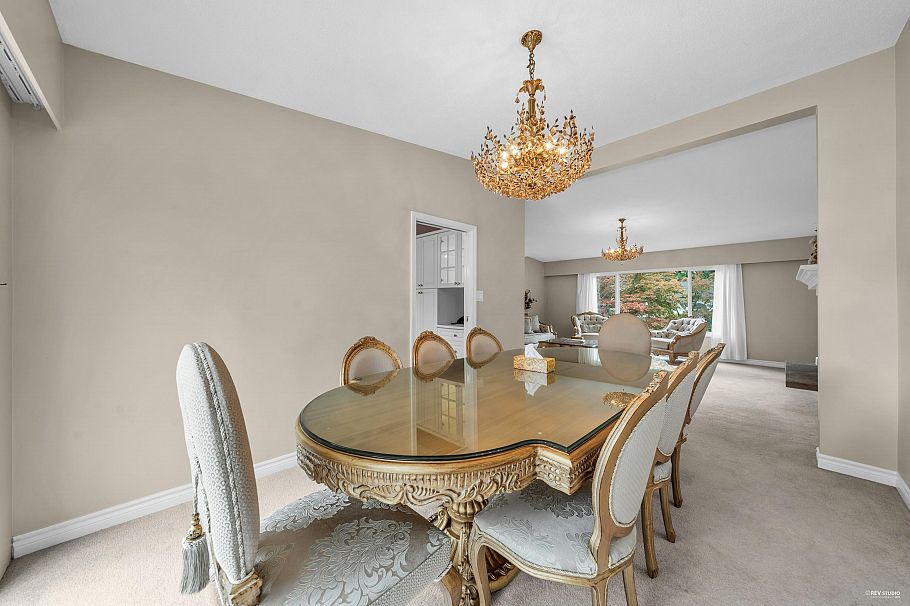 3566 Regent Avenue North Vancouver, BC - 23