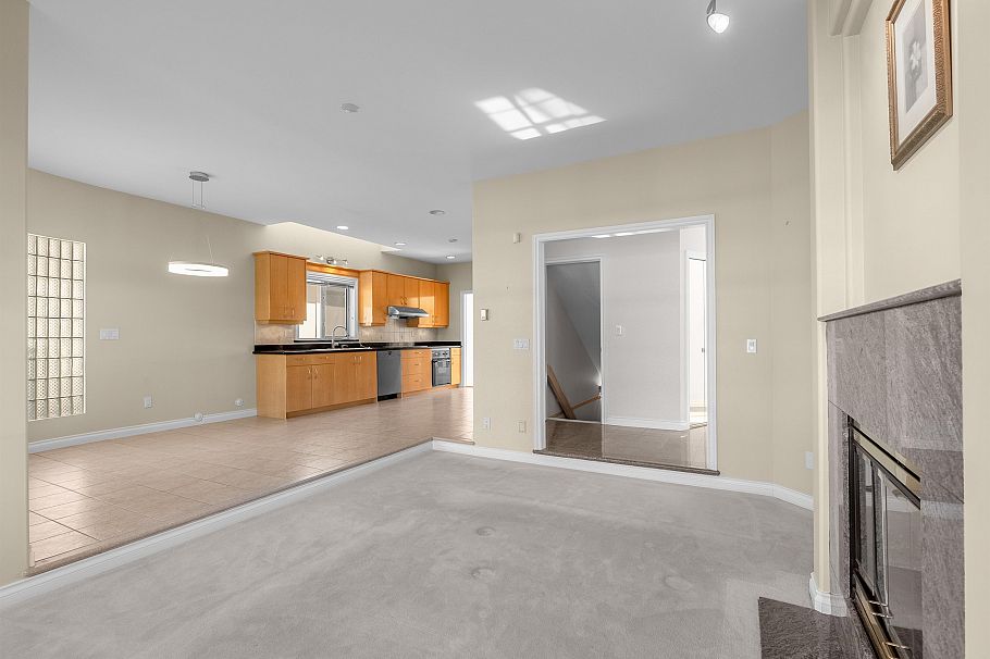 2249 Fraserview Drive Vancouver, BC - 10