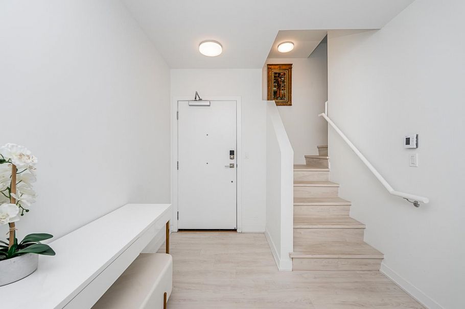 2704 1401 Hunter Street North Vancouver, BC - 17