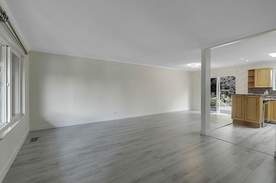 732 E 29th Street North Vancouver, BC - 14