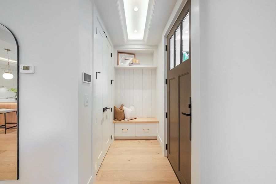 1 2154 E. 6 Avenue Vancouver, BC - 13