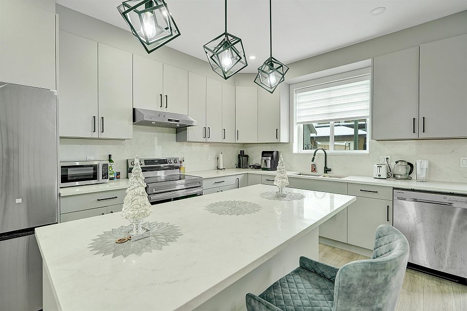 1423 E 62nd Avenue Vancouver, BC - 21