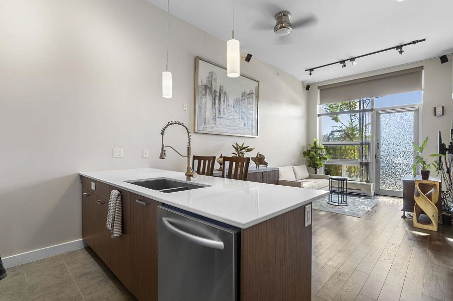 103 1182 W 16th Street North Vancouver, BC - 10