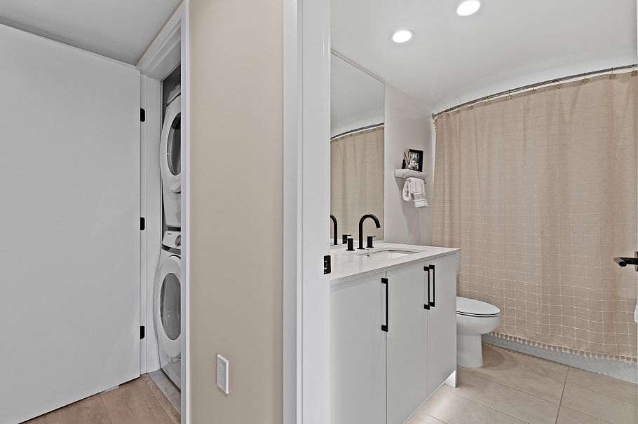 161 565 E 2nd Street North Vancouver, BC - 29