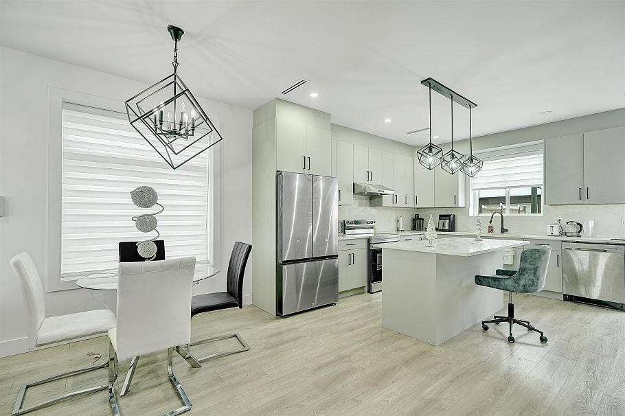 1423 E 62nd Avenue Vancouver, BC - 17