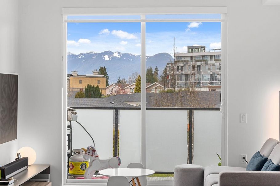 207 4933 Clarendon Street Vancouver, BC - 5