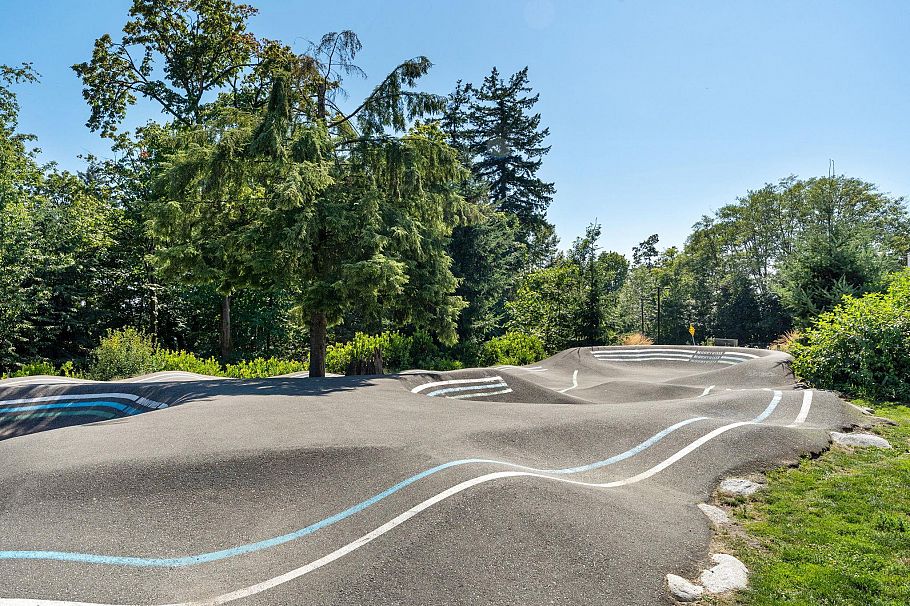 303 707 E 3 Street North Vancouver, BC - 38