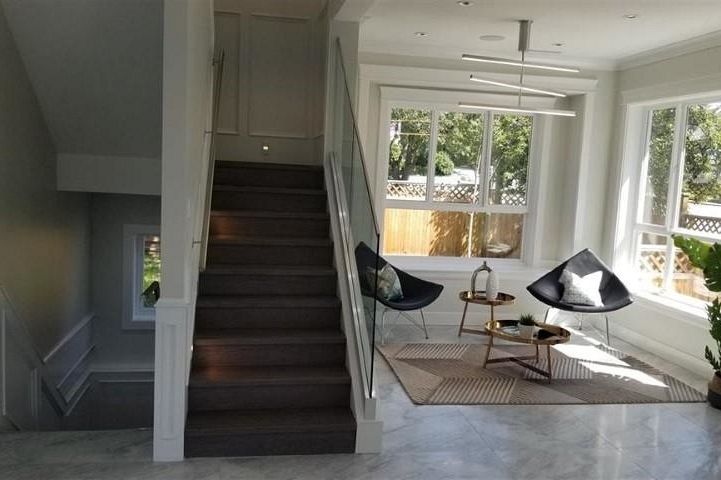 3699 Napier Street Vancouver, BC - 12