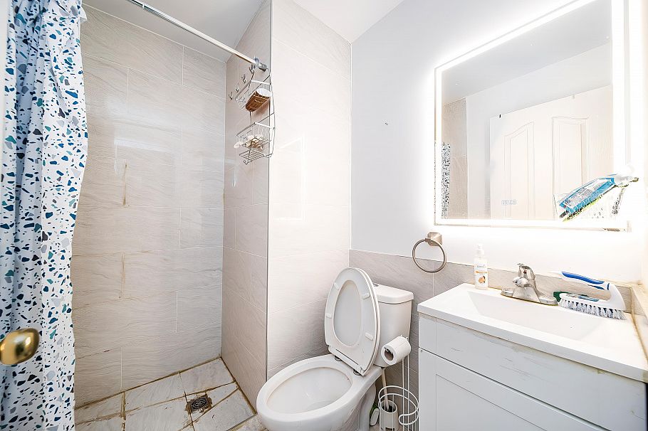 5174 Aberdeen Street Vancouver, BC - 30