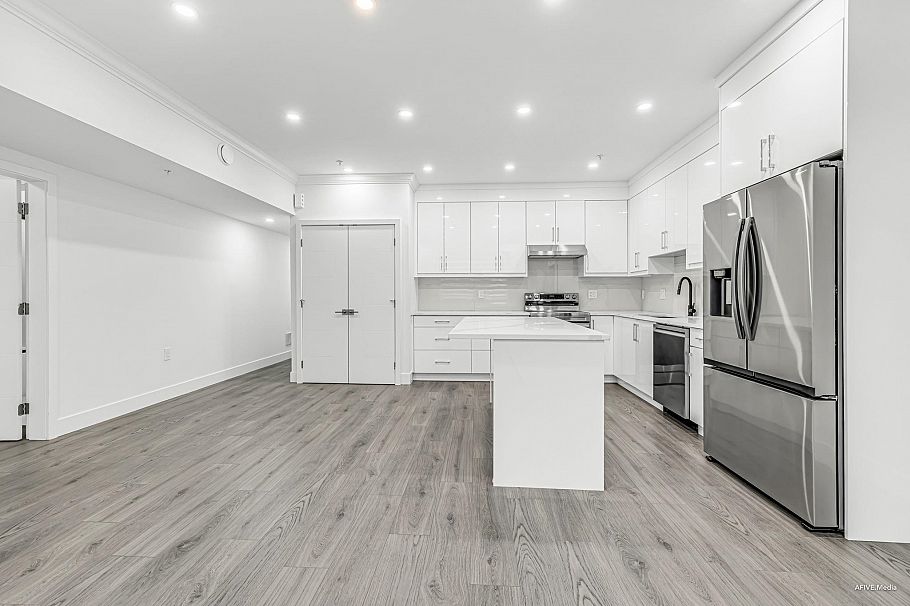 102 2122 E 32nd Avenue Vancouver, BC - 10