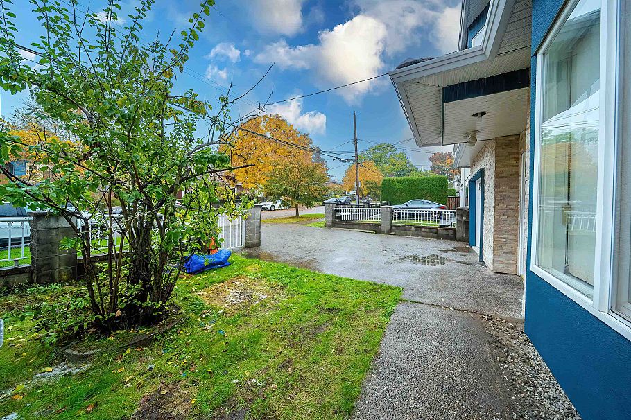 5174 Aberdeen Street Vancouver, BC - 6