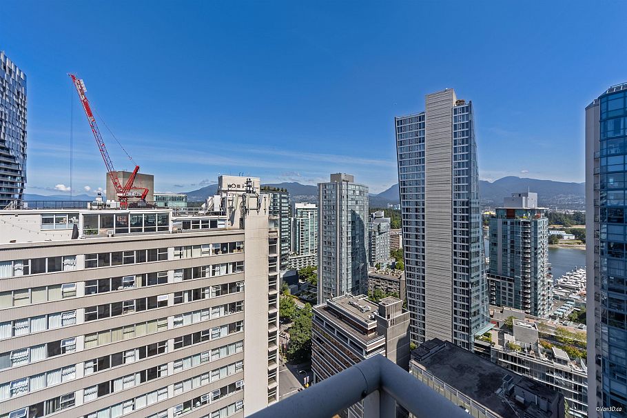 2204 1420 W Georgia Street Vancouver, BC - 13