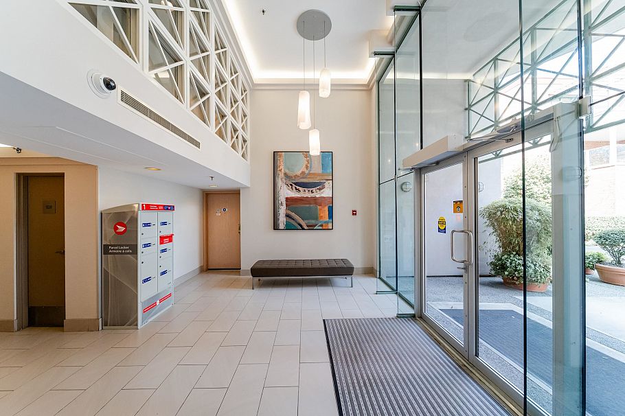 804 518 W 14th Avenue Vancouver, BC - 38